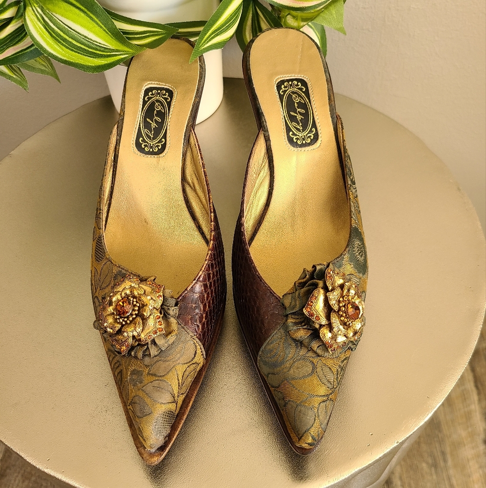Salphy Handcrafted Leather & Brocade Mules Size 6